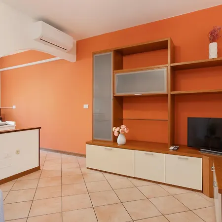 Spazioso Adatto A Famiglie *